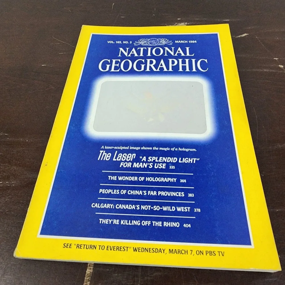 National Geographic Magazine March 1984 No‎ Insert